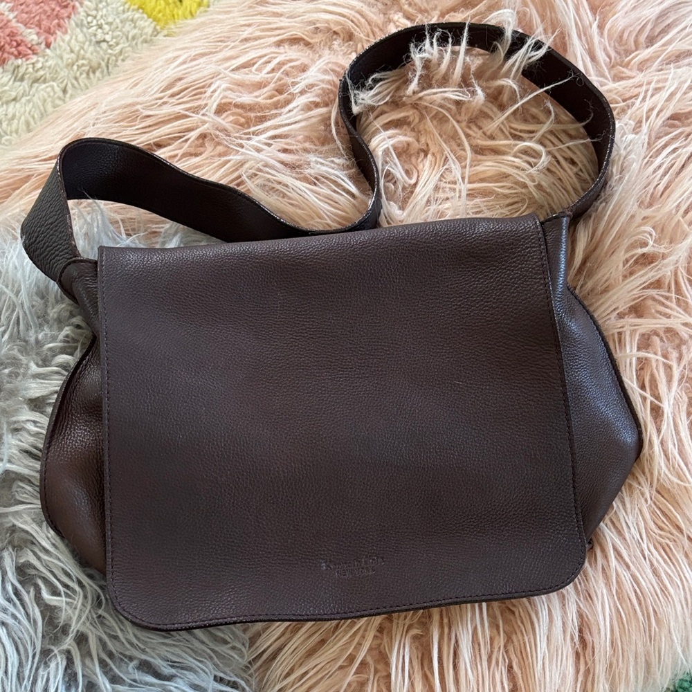 Kenneth Cole New York Sample Bag/Brown Leather Messenger Bag
